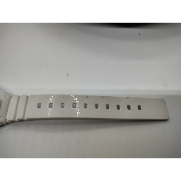 Casio LRW200H-7BVCF White Women's Watch - Picture 5 of 12